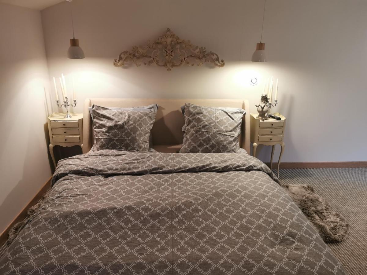 Bed and Breakfast Au Domaine De Gigie Chervettes Екстер'єр фото